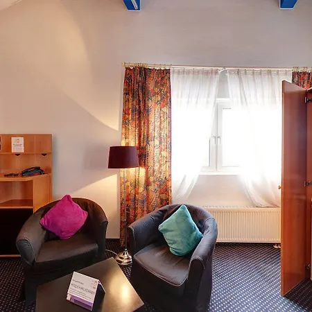 Plaza 3* Ruesselsheim