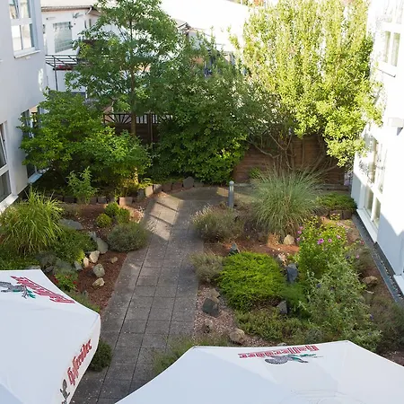 Hotel Plaza Ruesselsheim